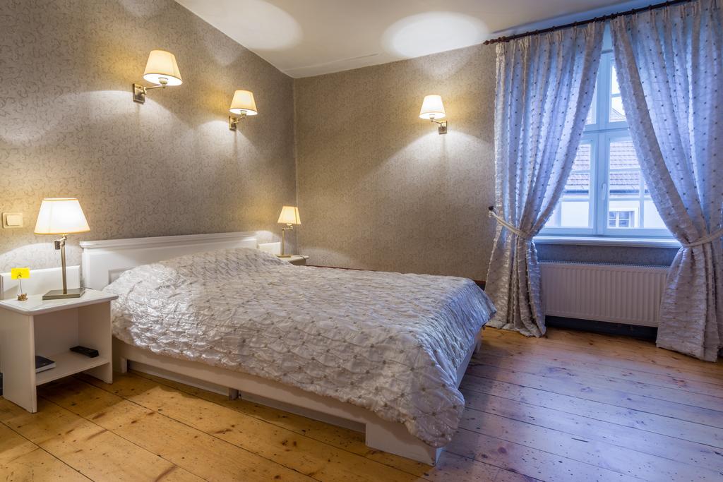 Historical Ekes Konvents 1435 Hotel Рига Экстерьер фото
